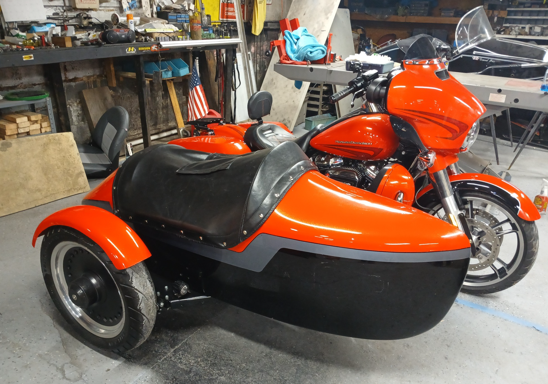 Orange Canoe — custom FSC sidecar build