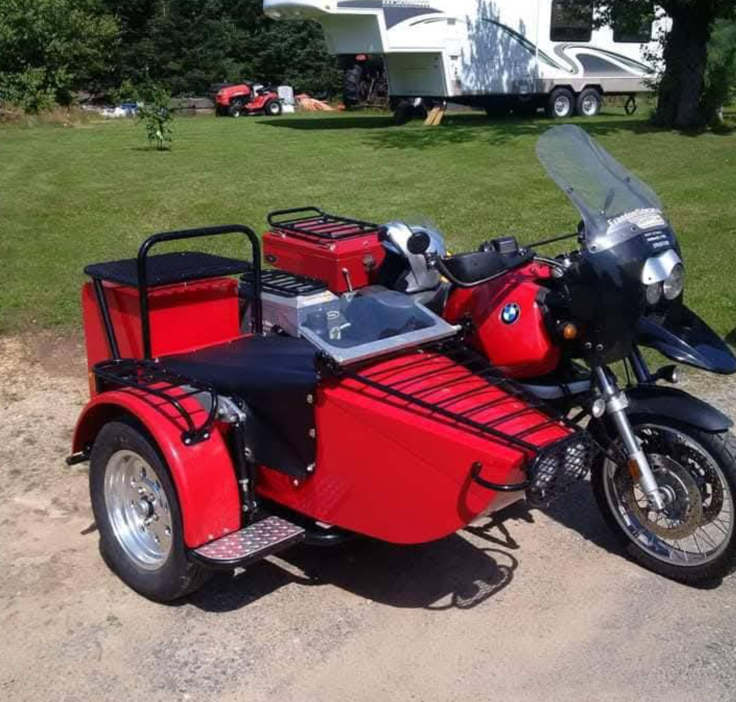 Ridged Red — custom FSC sidecar build